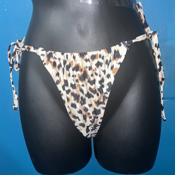 Animal Print bikini - Picture 4 of 7